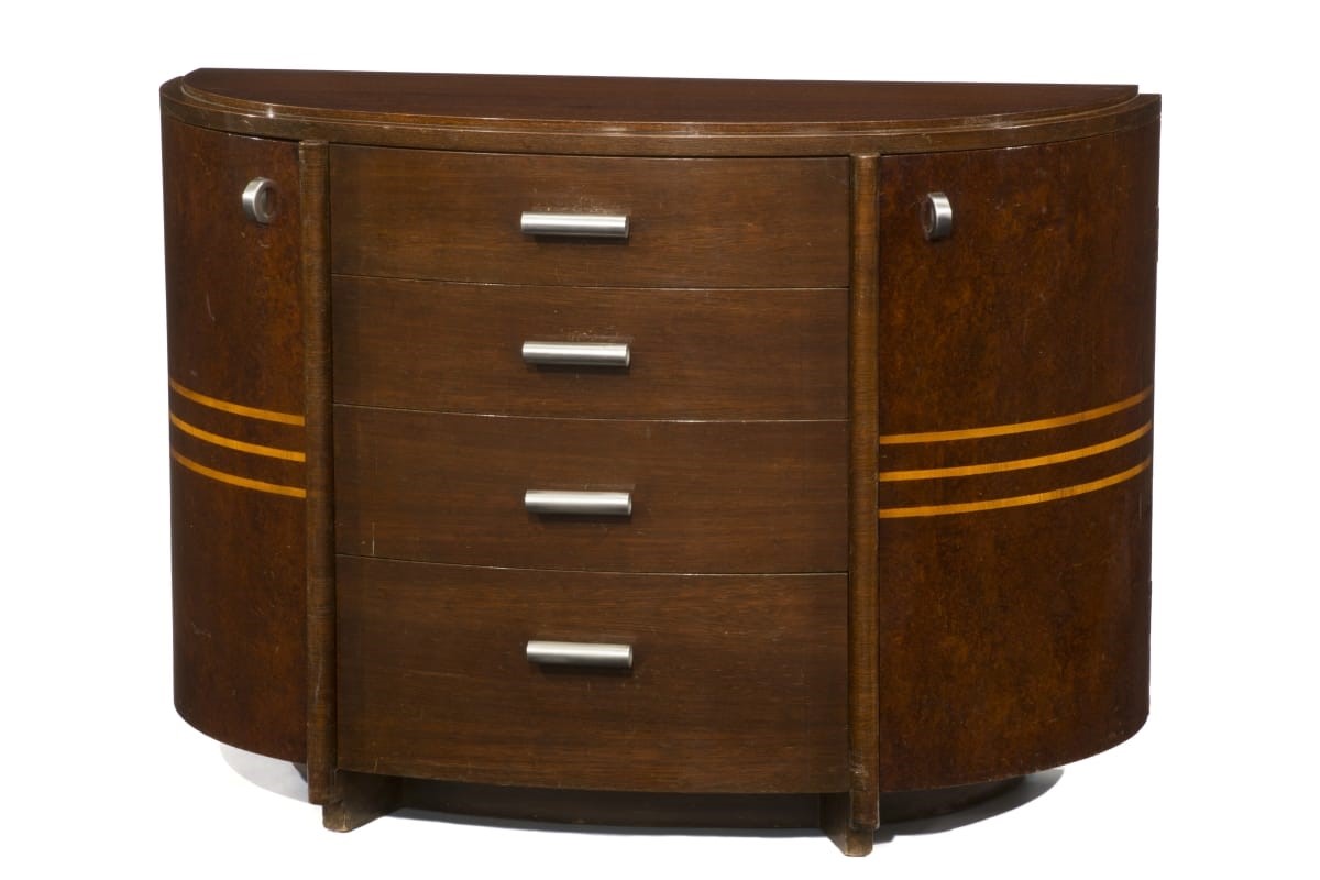 dresser dresser