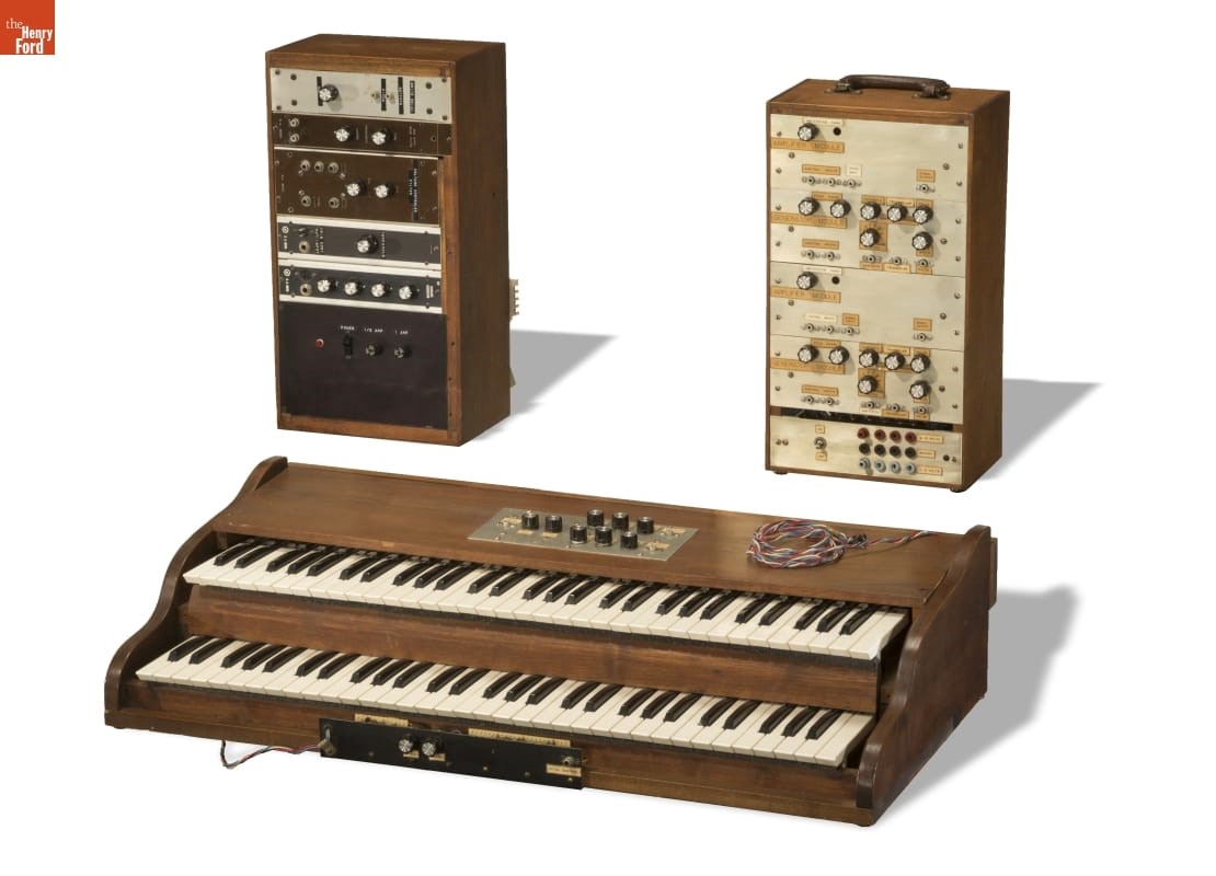 moog-set