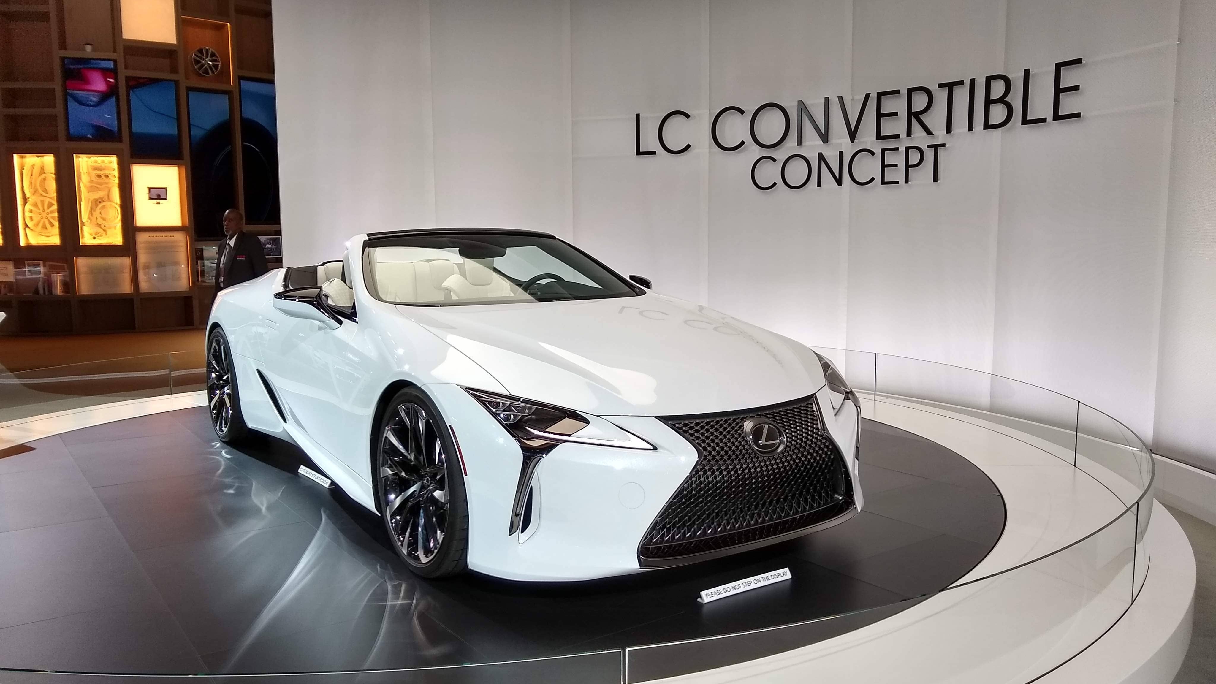 naias1